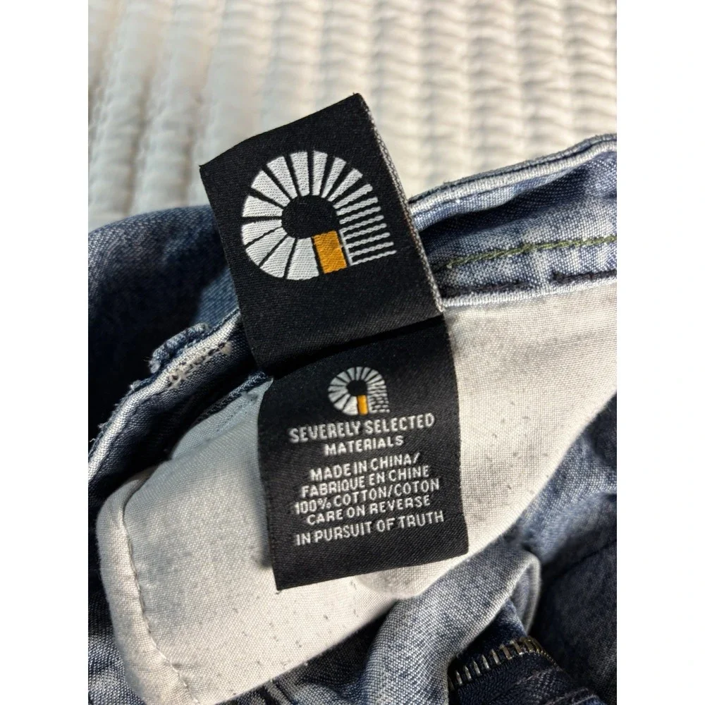 Akademiks Men's Jeans Sz 40 X 32 Relaxed‎ Fit Graphic Denim Y2K Streetwear Baggy